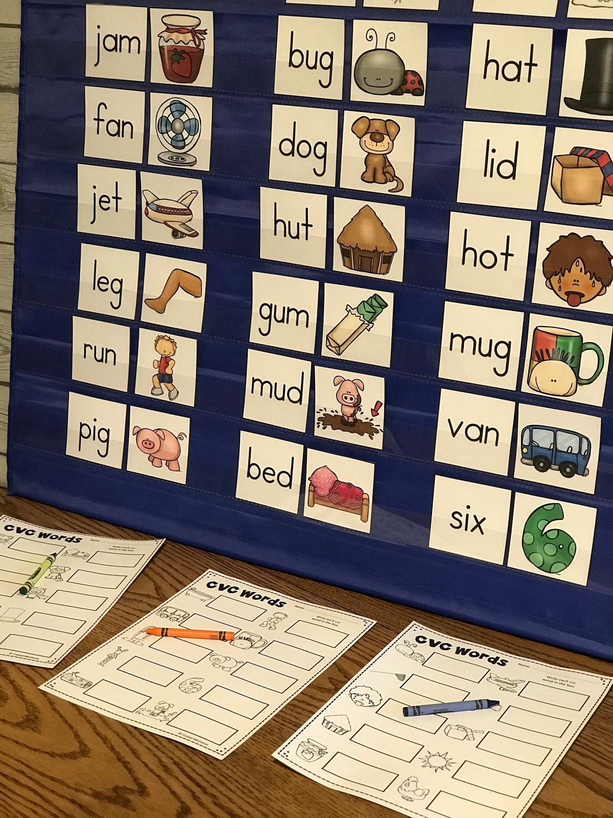 Pocket Chart Centers For Kindergarten Kindergarten Creations